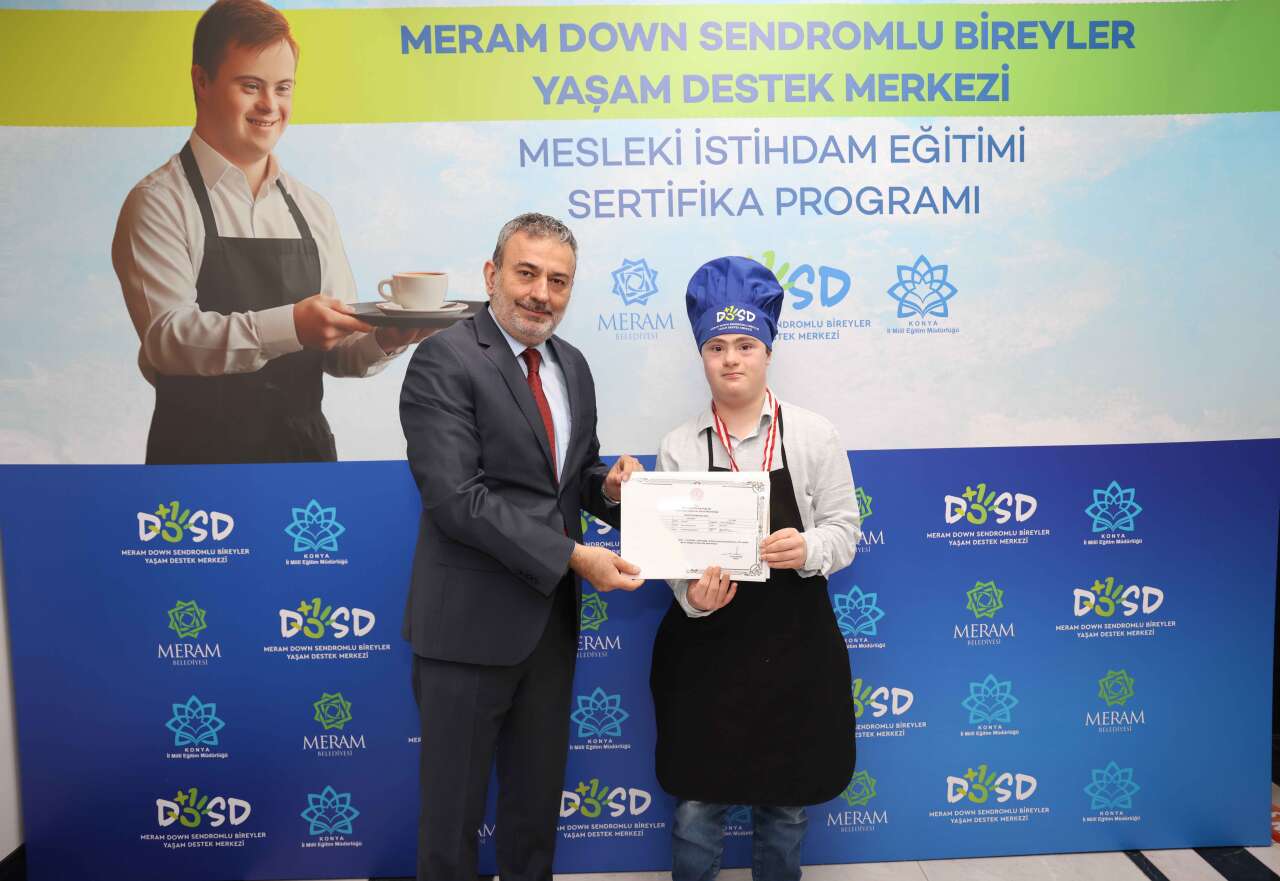 İş kapıları açan DOSD Meram ilk mezunlarını verdi 10